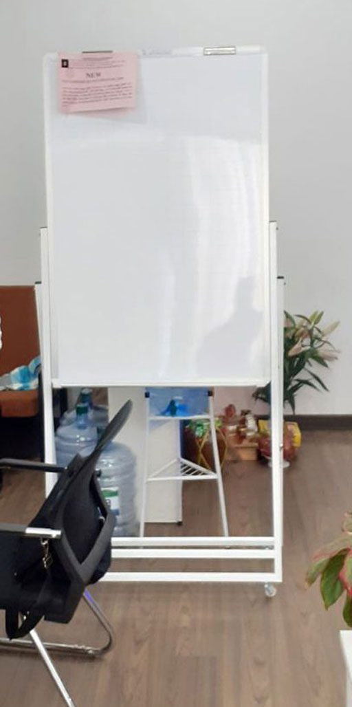 Bảng flipchart viết bút lông cao cấp Greenlam giá rẻ KT 60x100cm (xem thêm các cỡ khác trong mô tả)