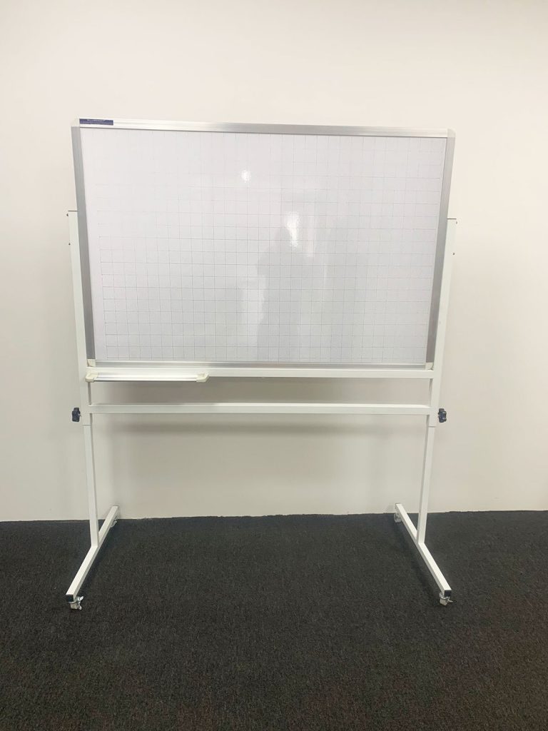 Bảng trắng họp 5 Bang Poly 1 mat