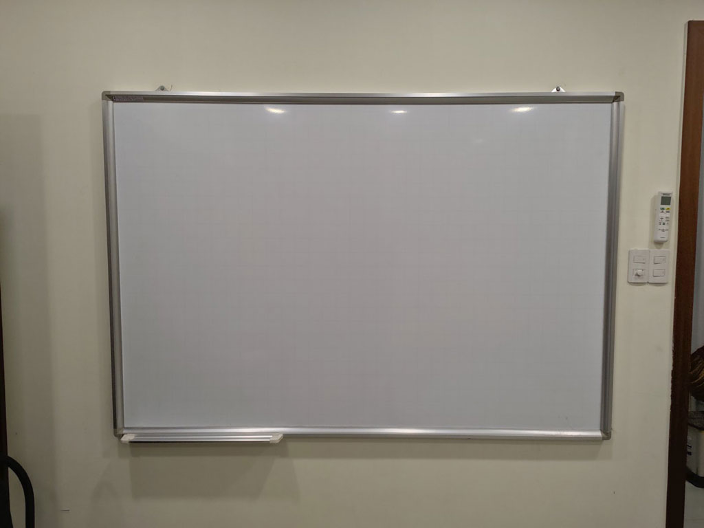 bang trang ke o tu han quoc