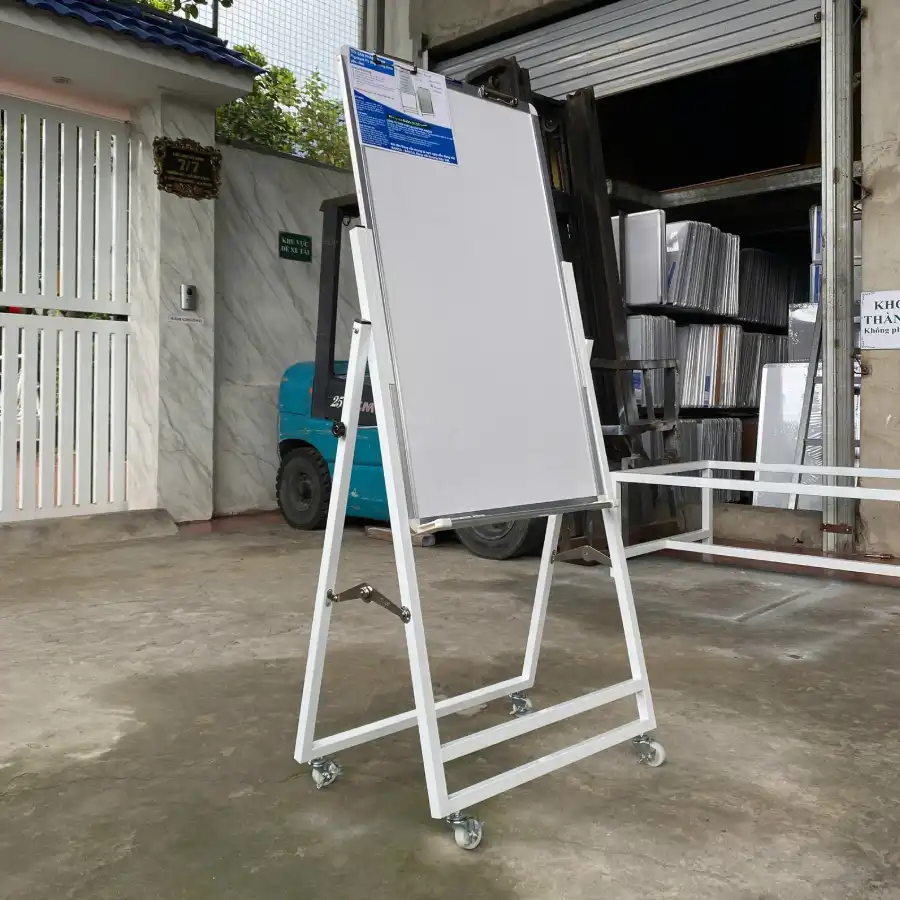 Bảng viết bút lông chân di động 3 Bảng viết bút lông chân di động flipchart xếp gọn tăng chỉnh độ cao