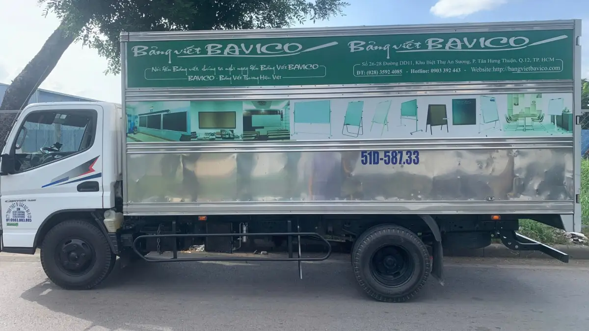 Xe tải giao bảng trắng giá rẻ tận nơi tại TPHCM