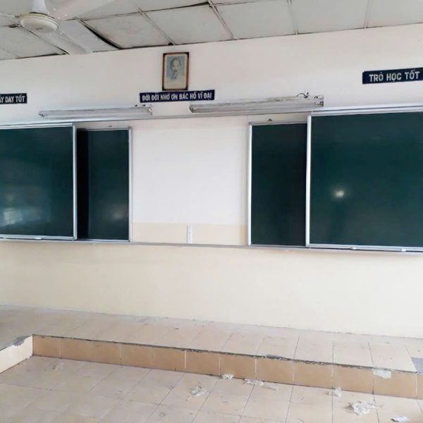 PHQ-M1K - Bảng trượt ngang nguyên khối mẫu M1K