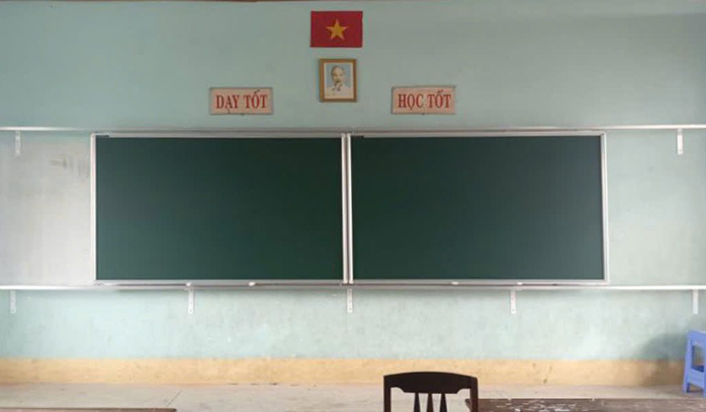 PTHQ-M2K - Bảng trượt ngang mẫu M2K