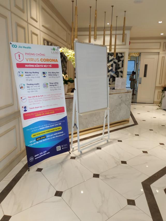 Bảng trắng văn phòng flipchart cao cấp Greenlam cố định KT 80x120cm ( Xem thêm kích thước khác)