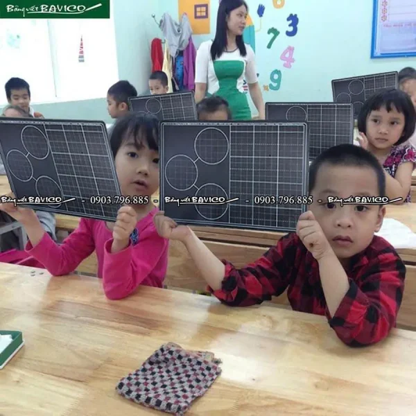Bảng học sinh tiểu học bảng con viết phấn