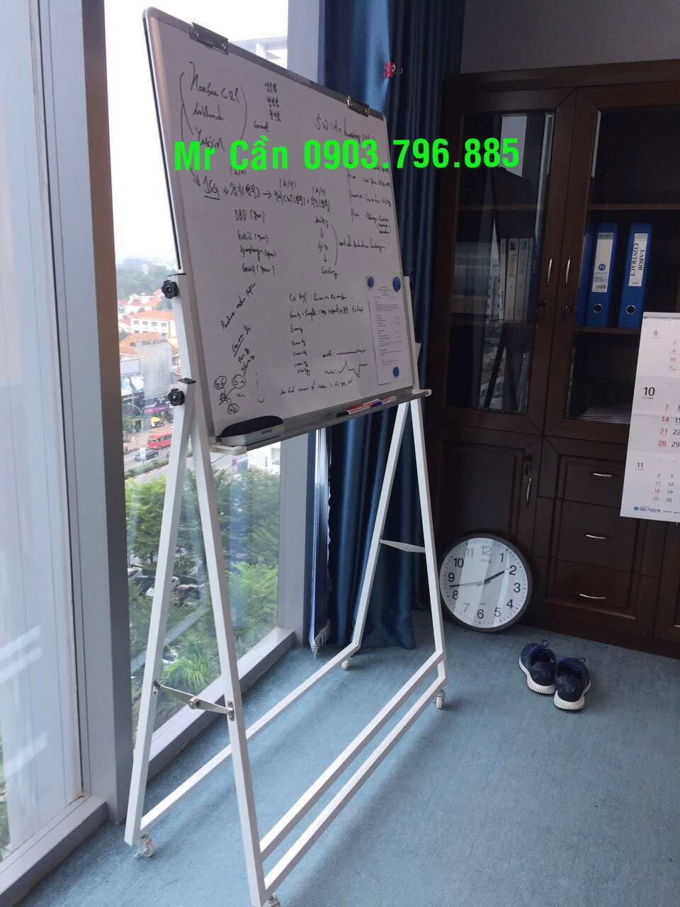 bang-trang-tu-flipchart-di-dong-100x140cm