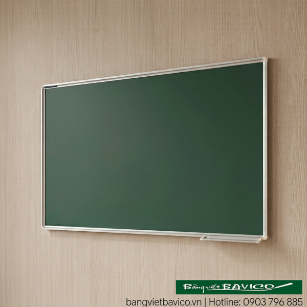 Bảng xanh học sinh treo tường