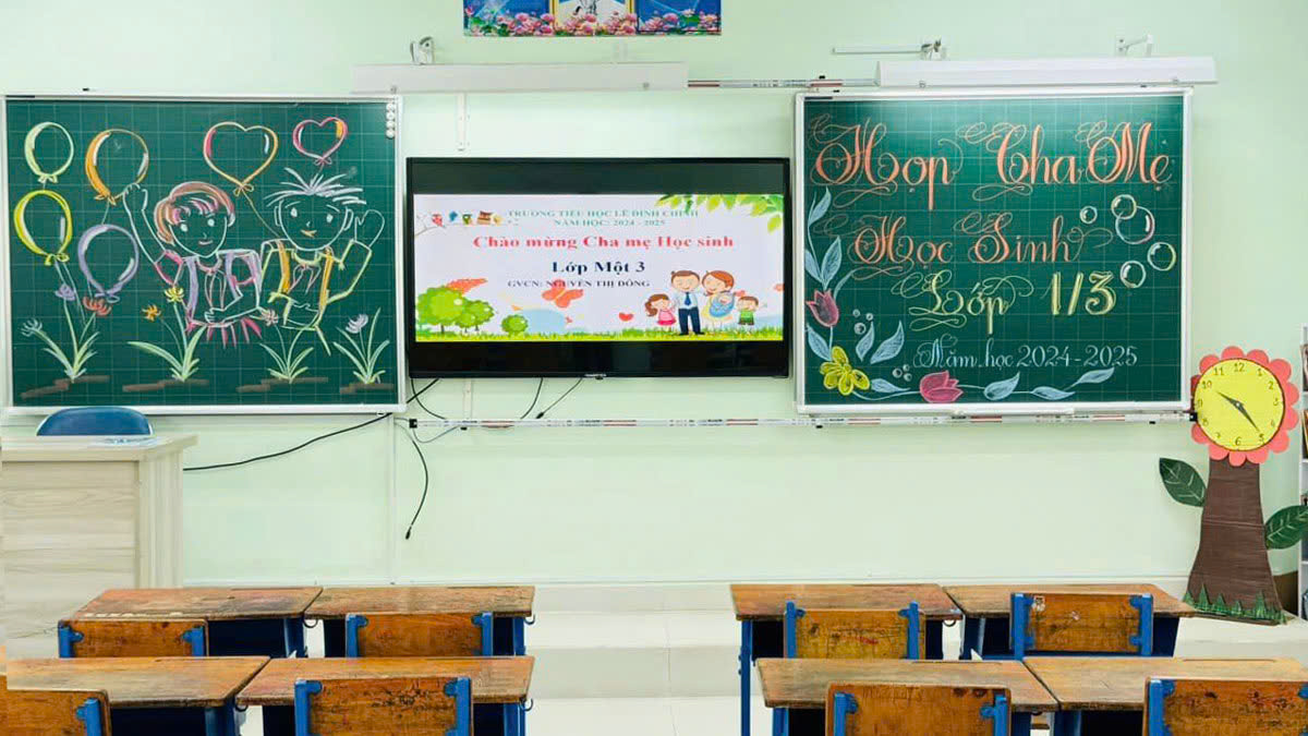 PTHQ-M4KO - Bảng trượt ngang nguyên khối mẫu M4KO