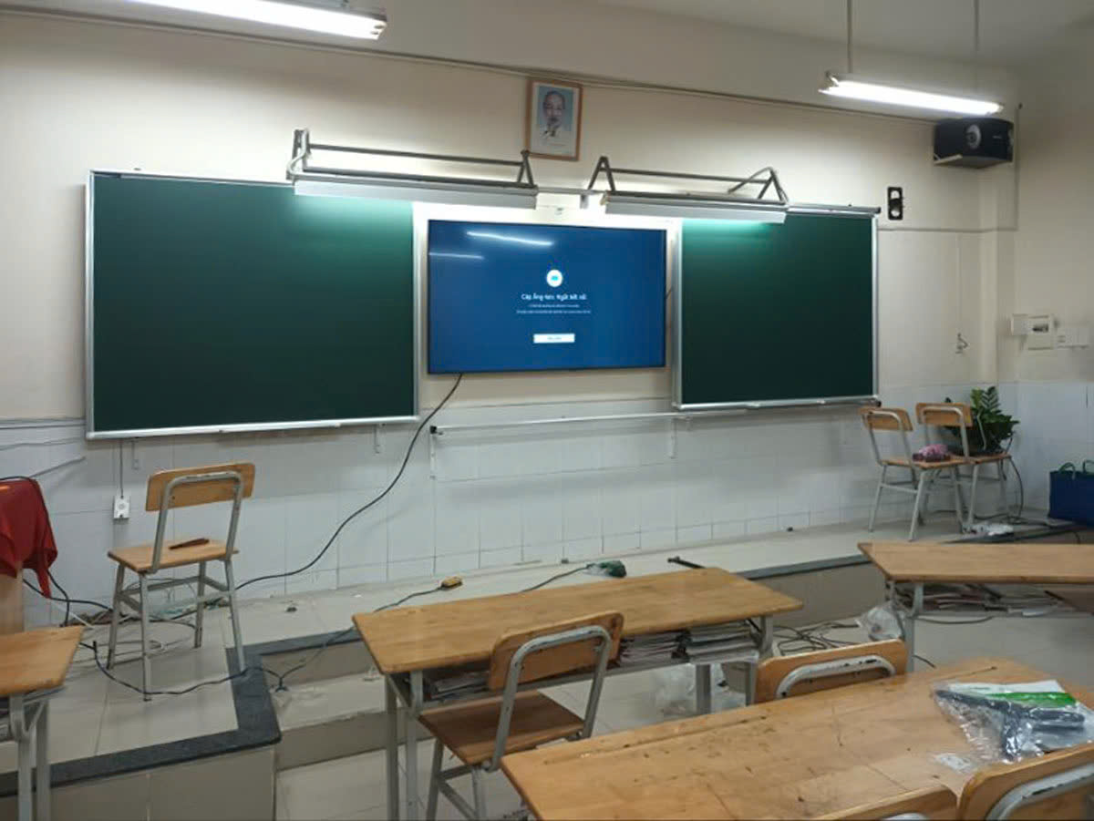 PTHQ-M4K - Bảng trượt ngang nguyên khối mẫu M4K - Ảnh 4