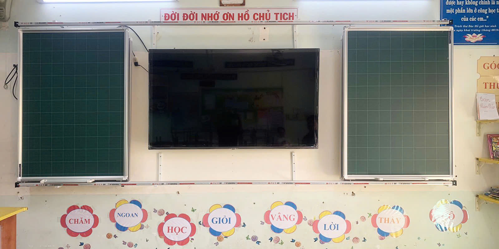 PTHQ-M1KO - Bảng trượt ngang nguyên khối mẫu M1KO - Ảnh 4