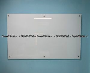 Bảng kính cường lực ghép keo sữa 8ly38