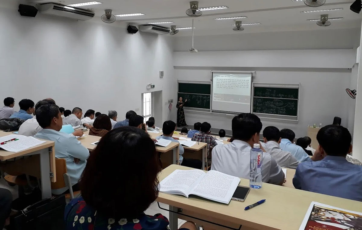 Bảng Trượt Dọc 2 Bảng trượt dọc BAVICO tại Viện Đào Tạo Cán Bộ
