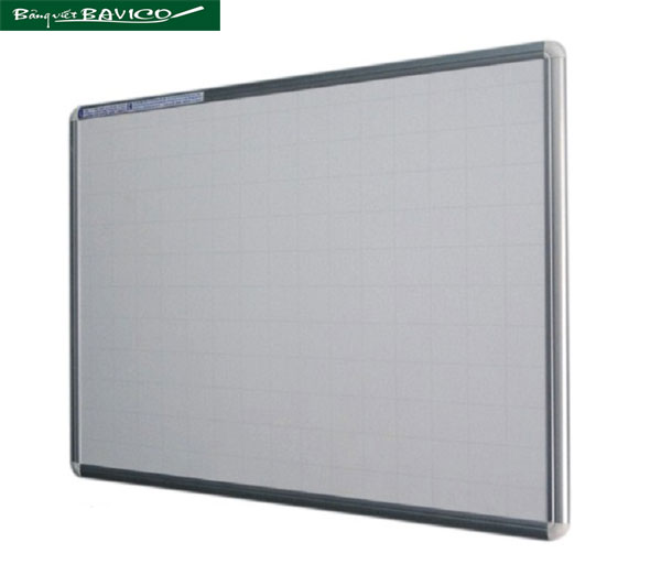 bang-trang-mica-khung-nhom-co-o-ly