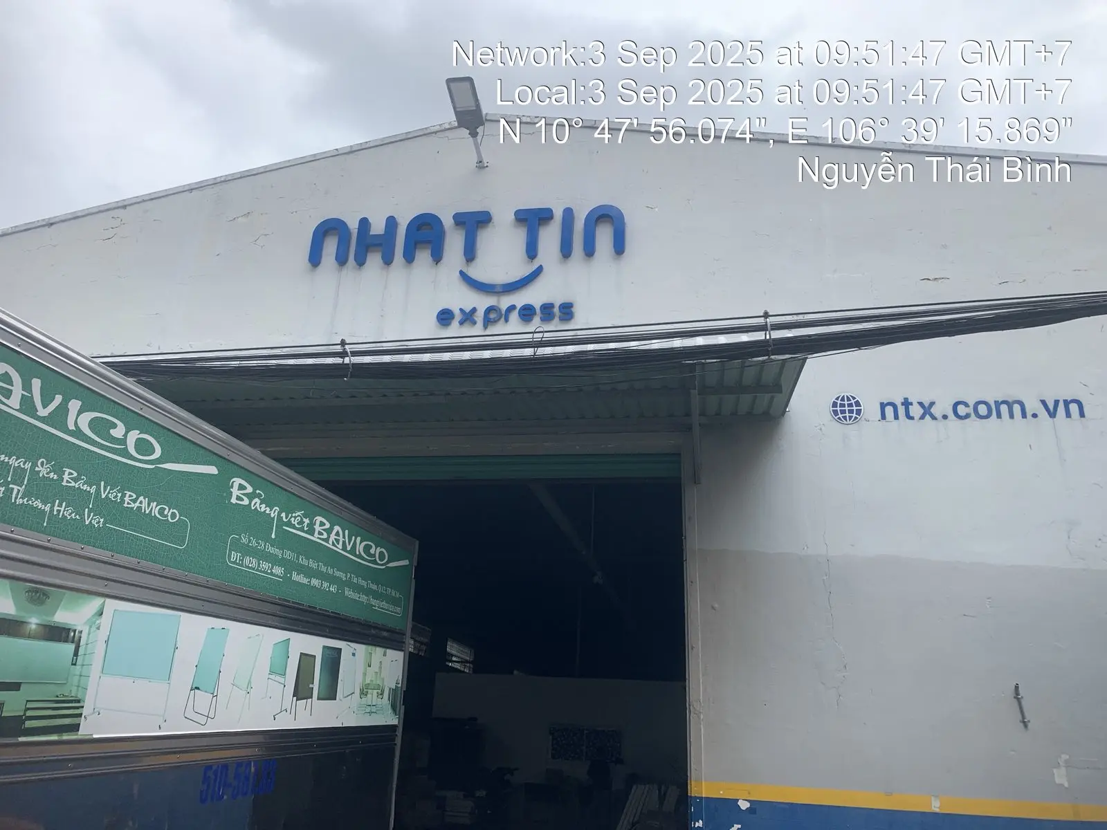 Dự án lắp đặt bảng trắng viết bút lông nhập khẩu Polytaiwan Bavico cho các công ty tại Khu công nghiệp TPHCM. Sản phẩm mặt bảng Đài Loan cao cấp, khung nhôm chắc chắn, phục vụ 10.000+ doanh nghiệp với dịch vụ thi công thần tốc 2h.