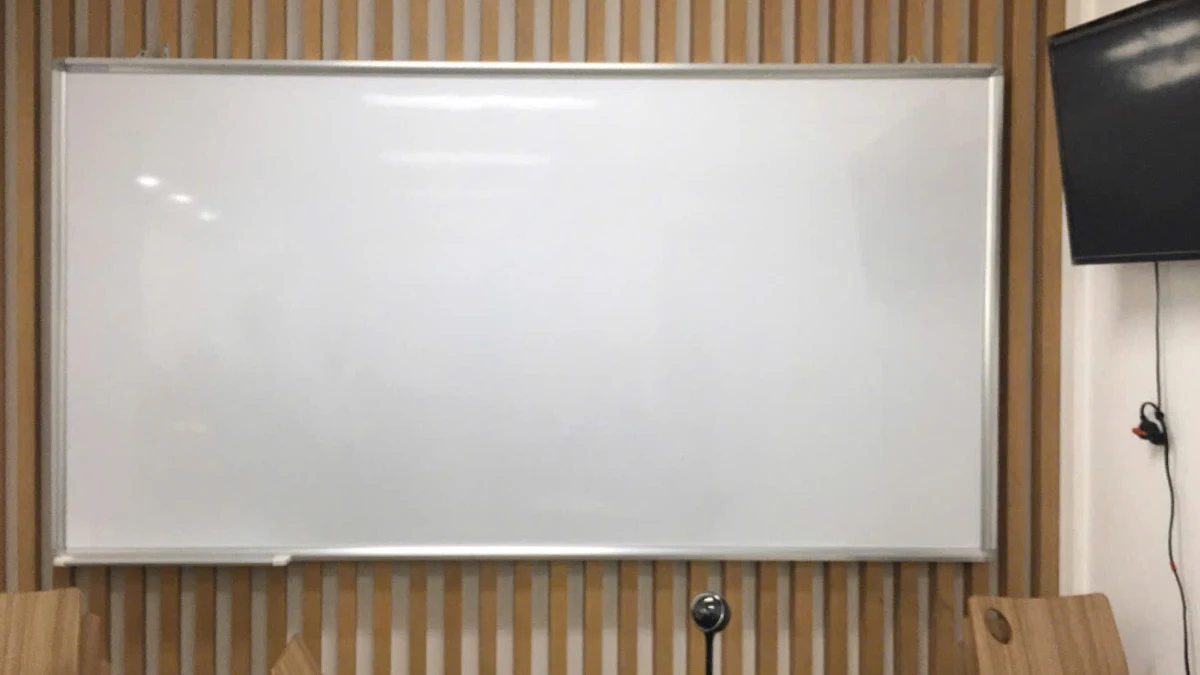 Bảng viết bút lông Thuận An Bình Dương